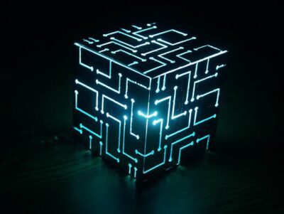 Alien Cube Lamp