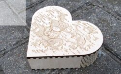 Heart Gift Box with Hinge