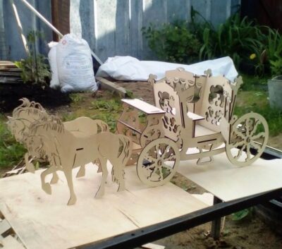Royal horse wagon