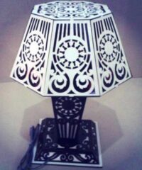 Table lamp with lampshade