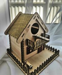 Wooden Unique Decorative Bird House Pet Nest