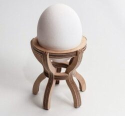 Egg shelf