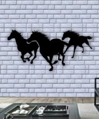 Three horses mural