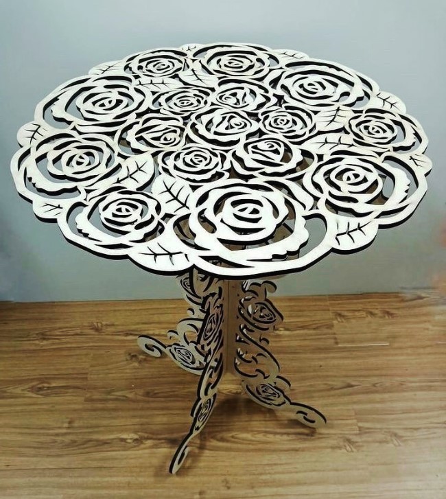 Rose table