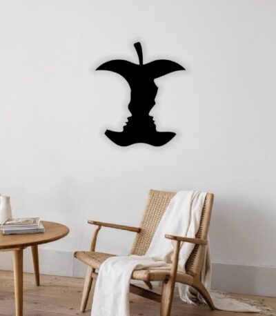 Couple with apple wall decor