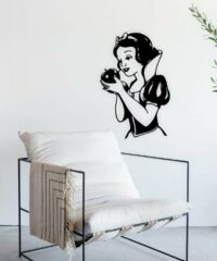 Snow white wall decor