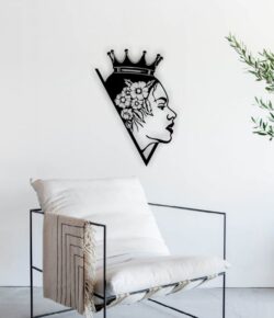 Queen wall decor