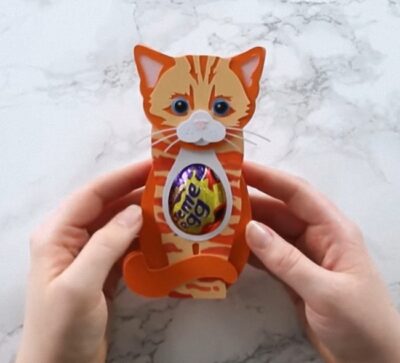 Cat Easter egg holder
