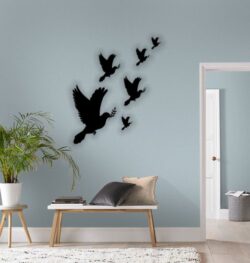 Pigeon wall decor