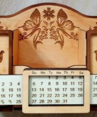 Desk calendar organizer