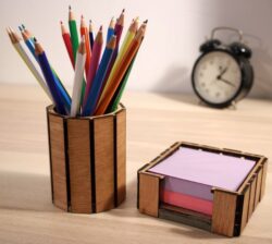 Note box and pen holder