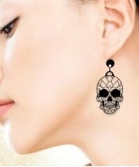 Skull earring