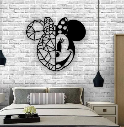 Minnie wall decor